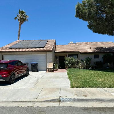 5327 Meredith Ave, Palmdale, CA 93552