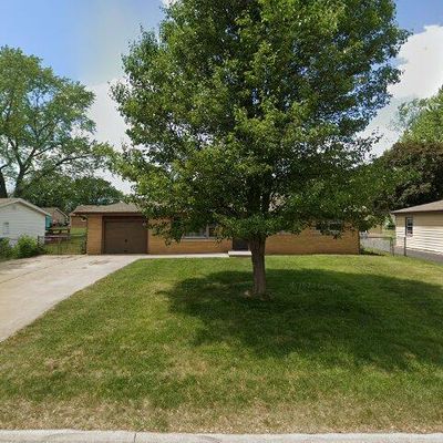 533 Juniper Ln, Bradley, IL 60915