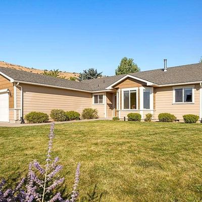 535 Crestdale Way, Klamath Falls, OR 97603