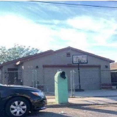 5352 S Missiondale Rd, Tucson, AZ 85706