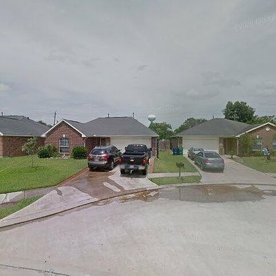 5399 Morgan Oak Dr, Alvin, TX 77511