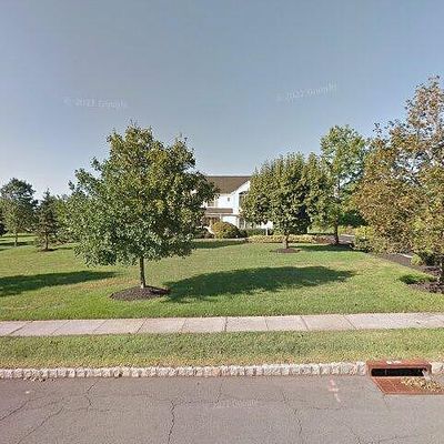 54 Wilshire Dr, Belle Mead, NJ 08502