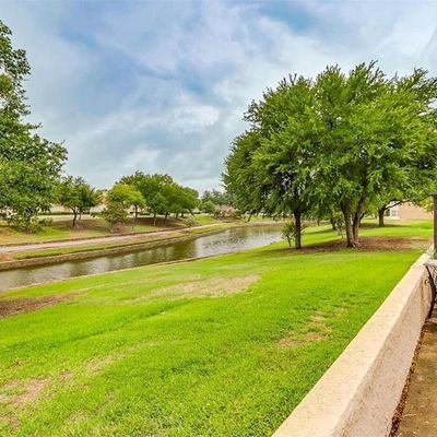 541 Ranch Trail, Irving, TX 75063