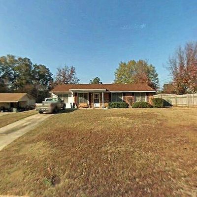 5413 Maltese Dr, Columbus, GA 31904