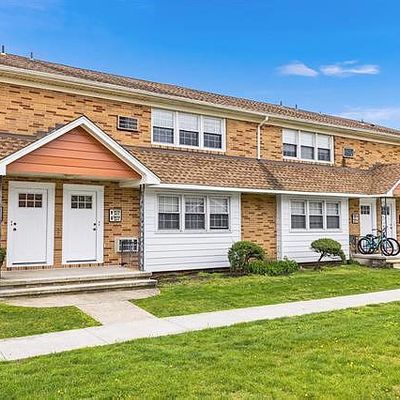 5416 Suffolk Ct, Ventnor City, NJ 08406