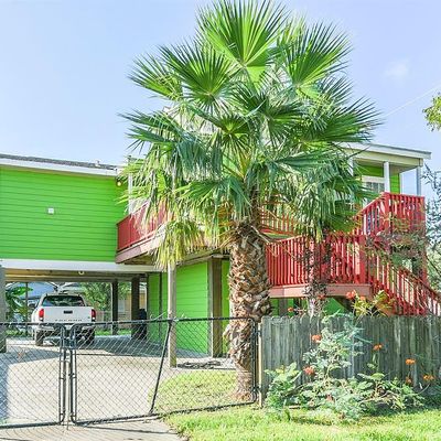 5427 Avenue O, Galveston, TX 77551