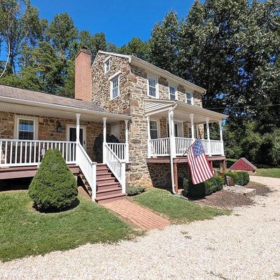 544 Schoolhouse Rd, Aspers, PA 17304