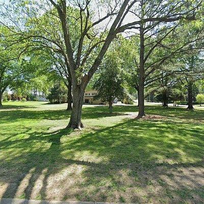 544 Peterson Lake Rd, Collierville, TN 38017