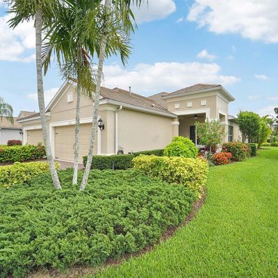 5451 Fairfield Blvd, Bradenton, FL 34203