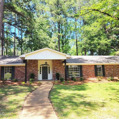 5459 Red Fox Rd, Jackson, MS 39211