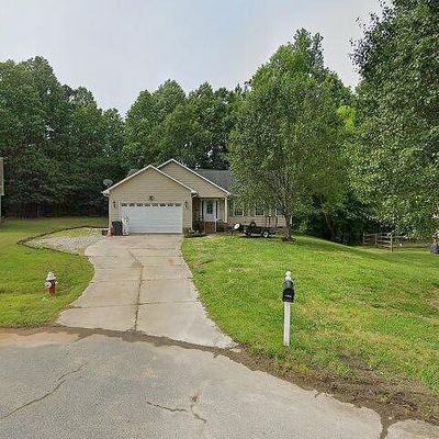 55 Lowery Dr, Thomasville, NC 27360