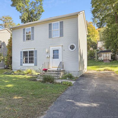 5 Pleasant St, New Milford, CT 06776