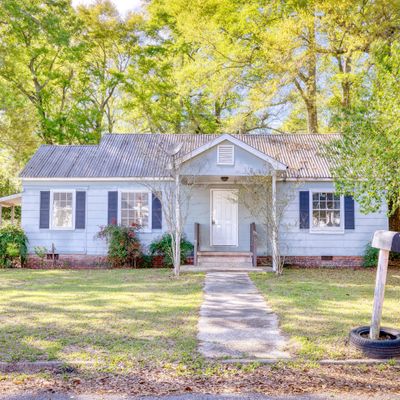 5019 Weems St, Moss Point, MS 39563