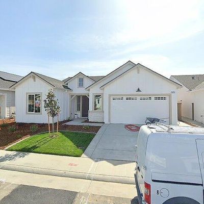 5025 Misty Ridge Dr, Roseville, CA 95747