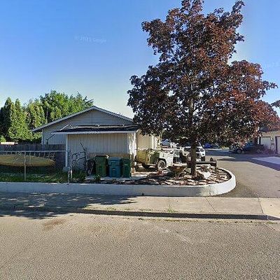 504 E 9 Th St #14, Newberg, OR 97132