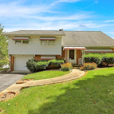 505 Kutz Ct, Reading, PA 19609