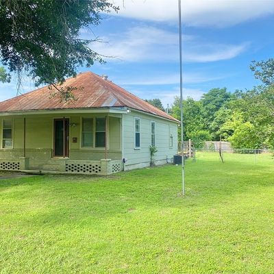 505 N Avenue F, Elgin, TX 78621