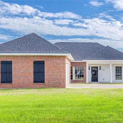 5054 Bonin Dr, Sulphur, LA 70663