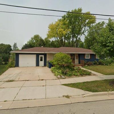 508 Main St, Wrightstown, WI 54180