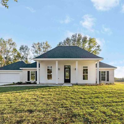 5099 Berryhill Rd, Milton, FL 32571