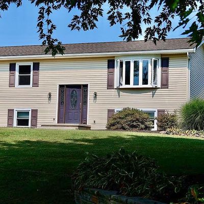 51 Chestnut Rd, Kutztown, PA 19530