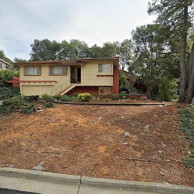 51 Elysian Fields Dr, Oakland, CA 94605