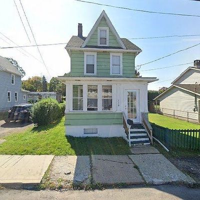 510 E Blaine St, Mcadoo, PA 18237