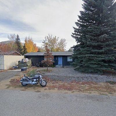 510 Shoshone Dr, Hailey, ID 83333