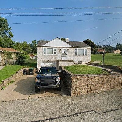 5113 Hill St, Finleyville, PA 15332