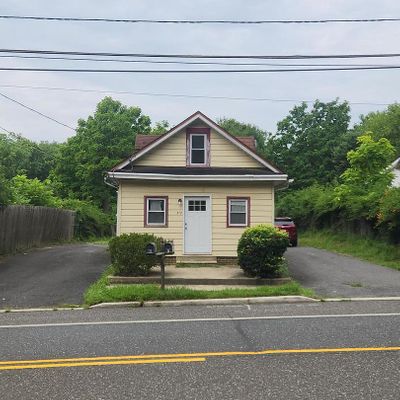 512 Black Horse, Blackwood, NJ 08012