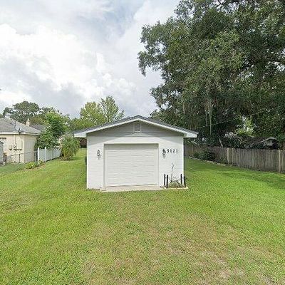 5121 10 Th St, Zephyrhills, FL 33542