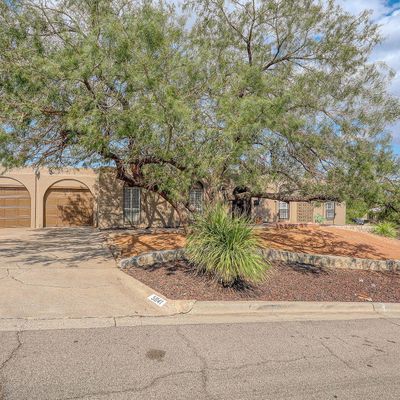 5841 Viewmont Ln, El Paso, TX 79912