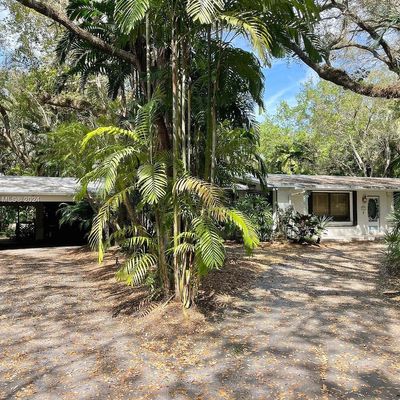 5845 Sw 96 Th St, Pinecrest, FL 33156