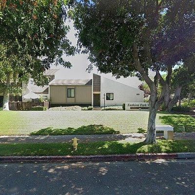 586 W Huntington Dr #E, Arcadia, CA 91007