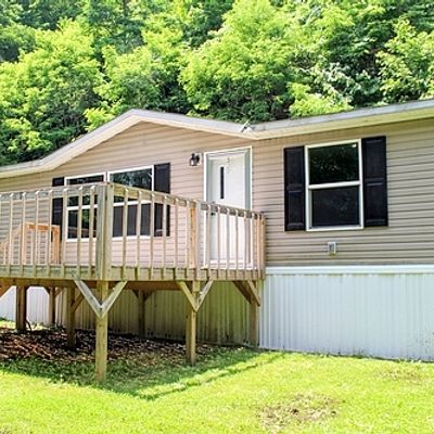 5883 Saltlick Rd, Terra Alta, WV 26764