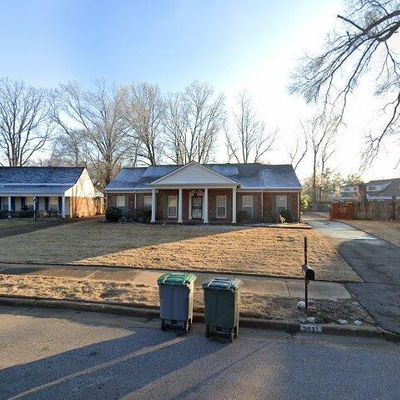 5897 Macleod Dr, Memphis, TN 38119