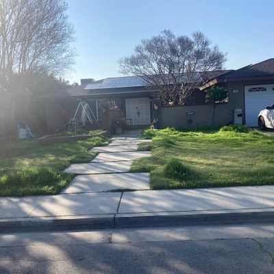 5909 Hesketh Dr, Bakersfield, CA 93309