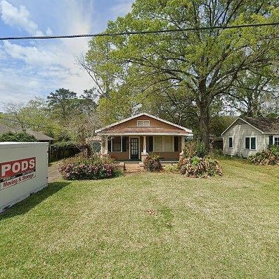 5911 Burgundy Ave, Baton Rouge, LA 70806