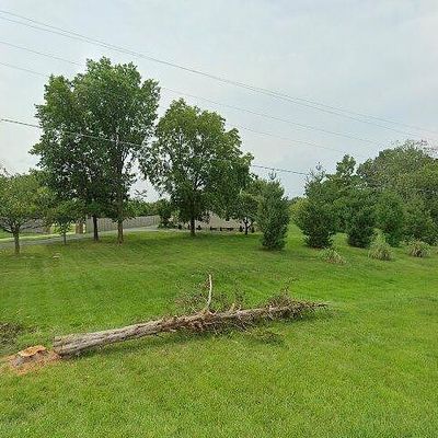 593 Highway Dd, Defiance, MO 63341