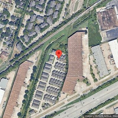 5951 South Loop E #52, Houston, TX 77033