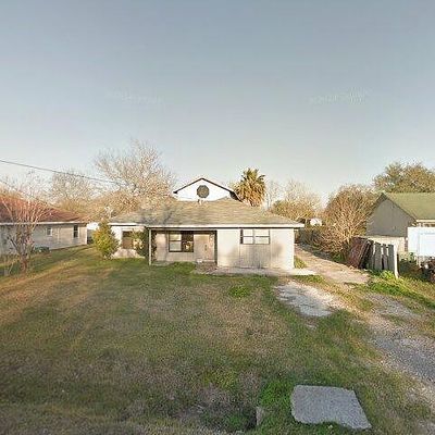 5952 Moonstone St, Port Arthur, TX 77640