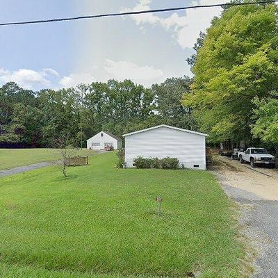 597 Bookers Ln, North, VA 23128