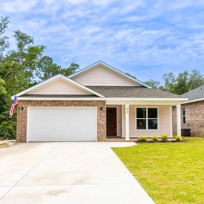 5989 Born Dr, Pensacola, FL 32504