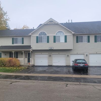 6 Acorn Ln, Lake In The Hills, IL 60156