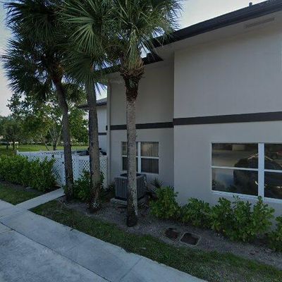 6 Amherst Ct #B, Royal Palm Beach, FL 33411