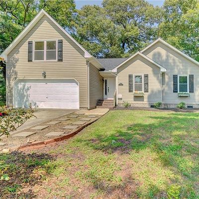 6 Compass Ct, Portsmouth, VA 23703