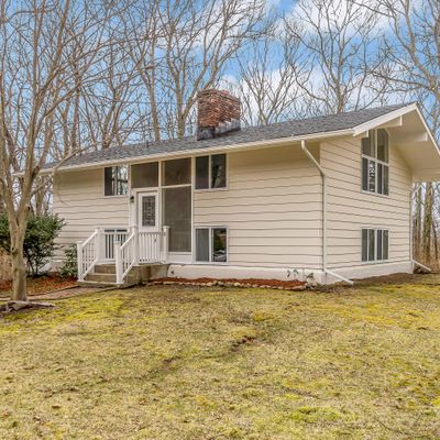 6 Lyrical Ln, Sandy Hook, CT 06482