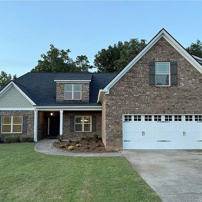 6 Maggy Ct, Phenix City, AL 36867