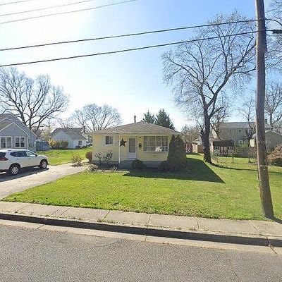 60 W Millbrooke Ave, Woodstown, NJ 08098