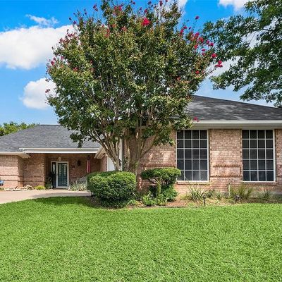 600 Valleyridge Ct, Decatur, TX 76234